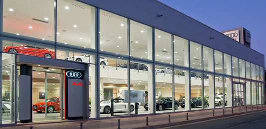 Levante Wagen Audi V-31 Sedaví